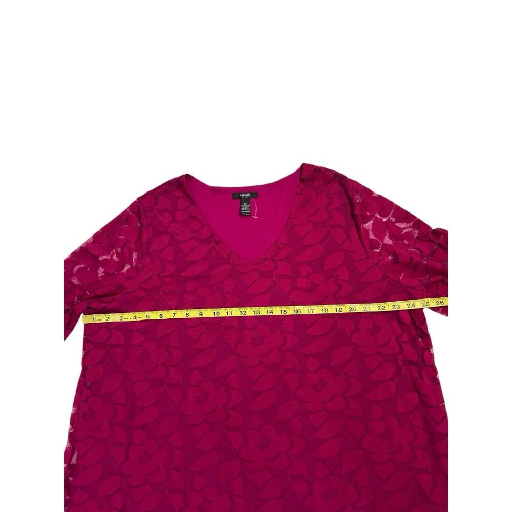 NWT Alfani Blouse Plus 3x Magenta Lace Bell Sleeves V Neck Stretch - Picture 7 of 15